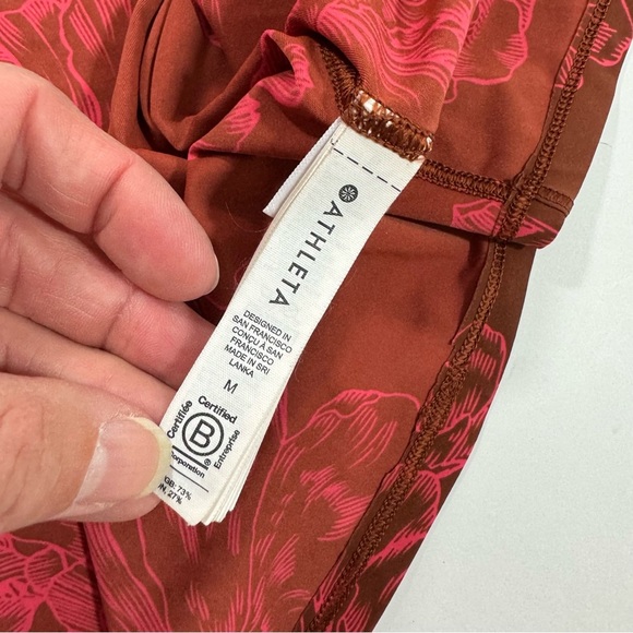 Athleta Ultimate Scoop Neck Racerback Tank Top Astral Blooms - Picture 4 of 8